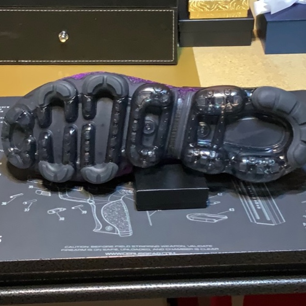 Nike Air Vapormax 2.0 - Picture 2 of 6